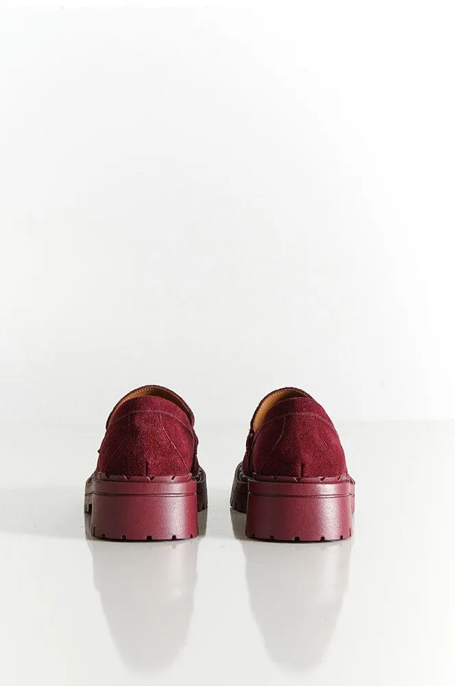 Honora Suede Loafers [Last Size 9]