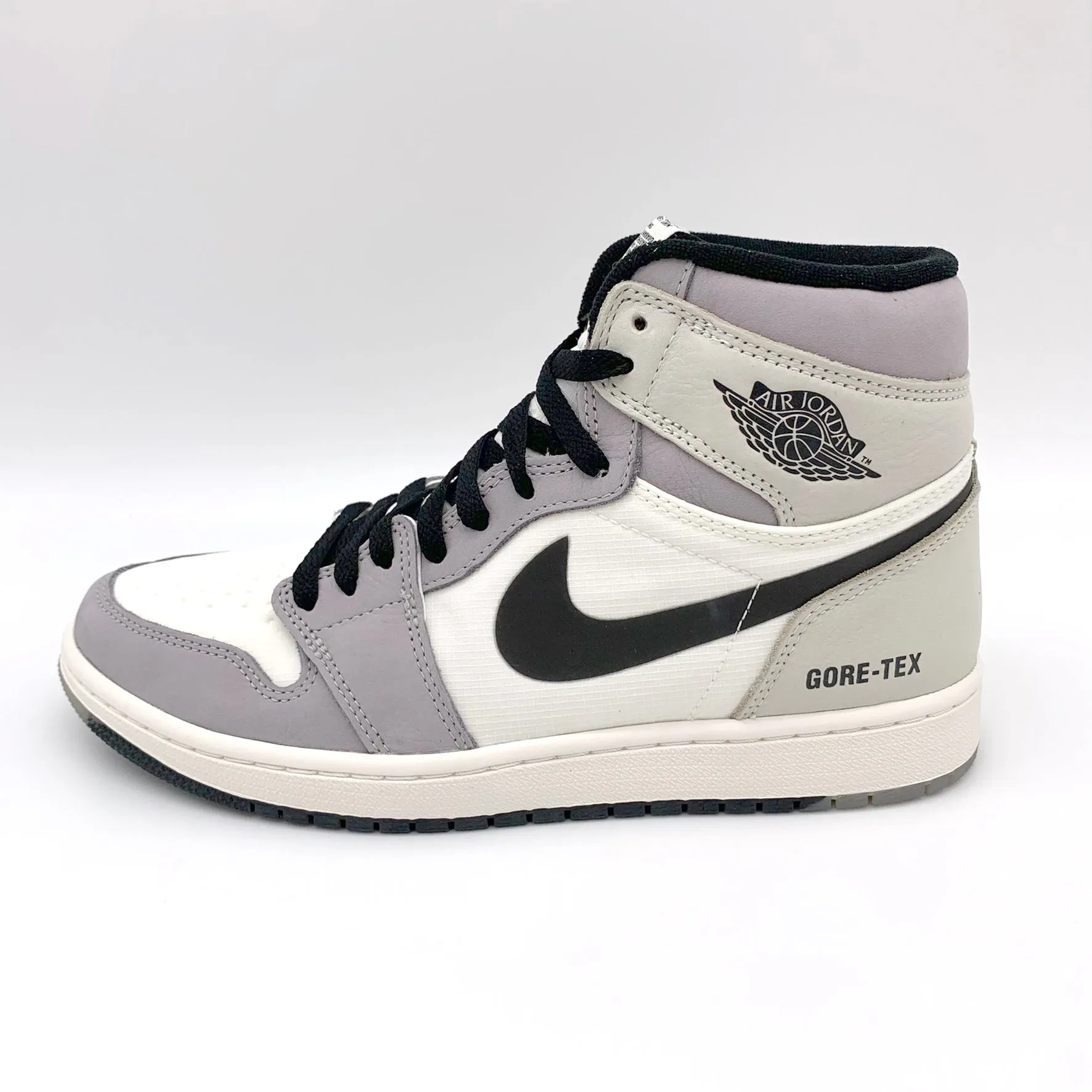 Jordan 1 High Light Bone Gortex