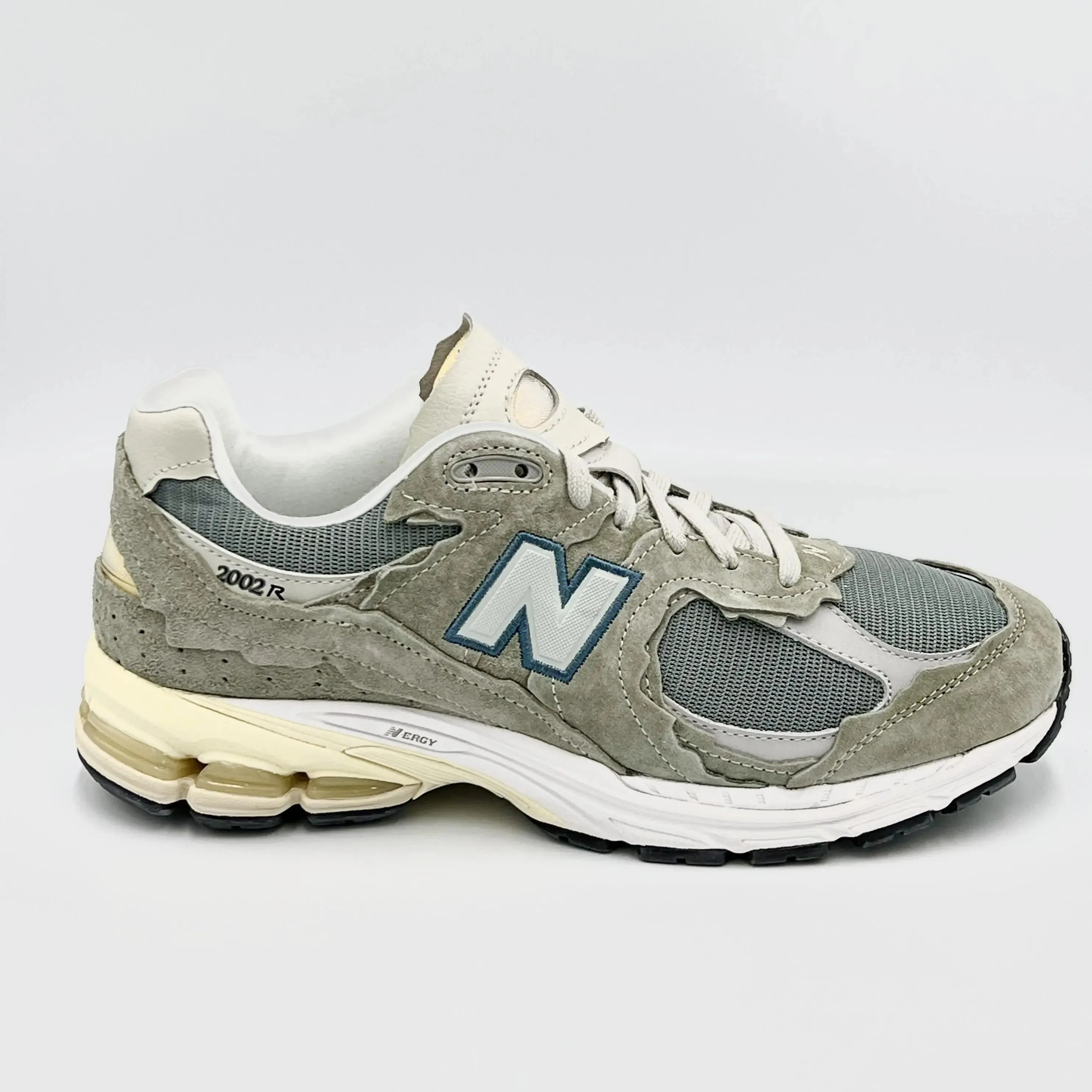 New Balance 2002R Protection Pack Mirage Grey