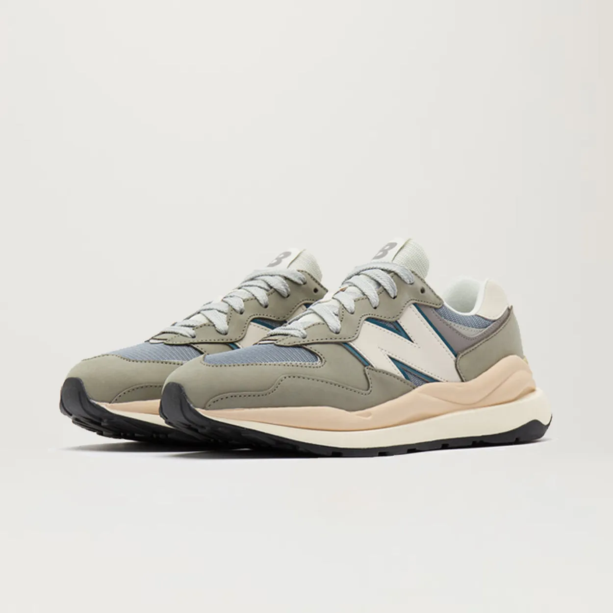 New Balance 5740 "Japan" (Grey/Khaki) - Sizes 8, 9.5