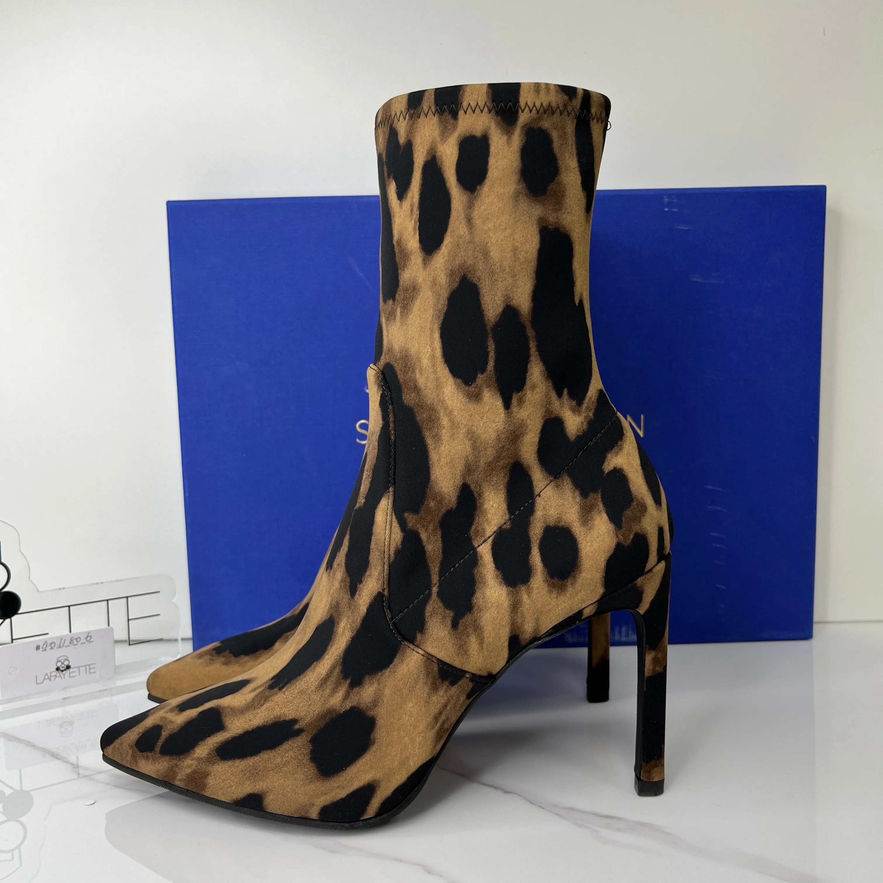 Stuart Weitzman Wren 95 Leopard Stretch Jersey Ankle Boots - US 8